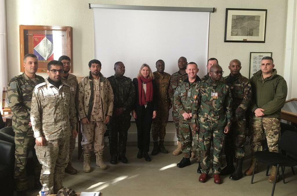 Rencontre avec les officiers étrangers en formation aux Écoles Militaires de Saumur (EMS).