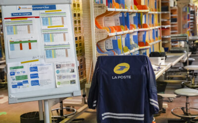 Visite du centre de tri de la Poste, à Saumur