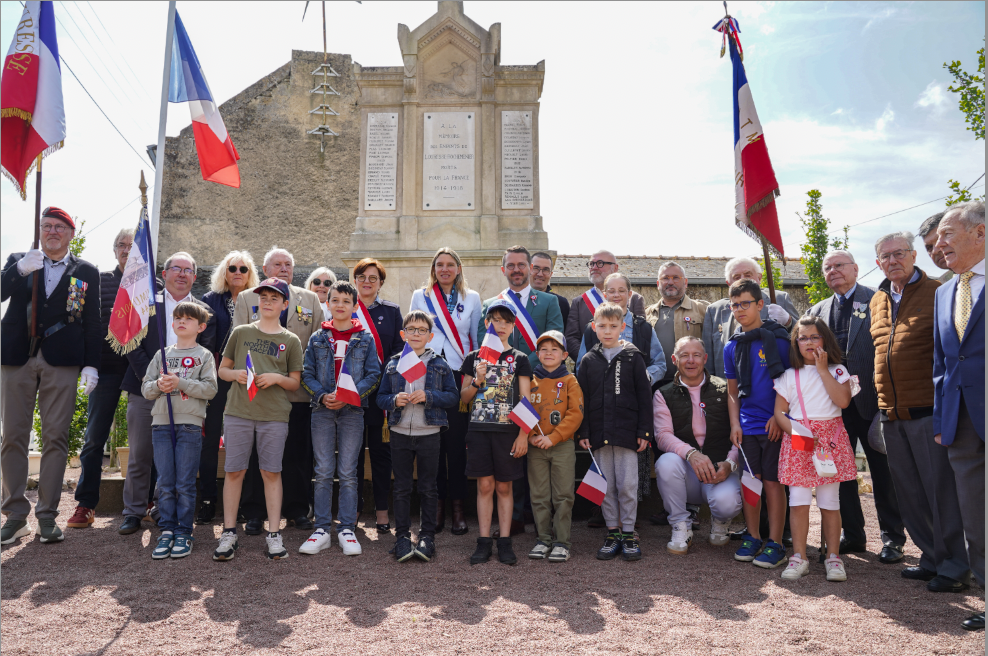 Commémorations de la Victoire du 8 mai 1945 à Bagneux et à Louresse-Rochemenier