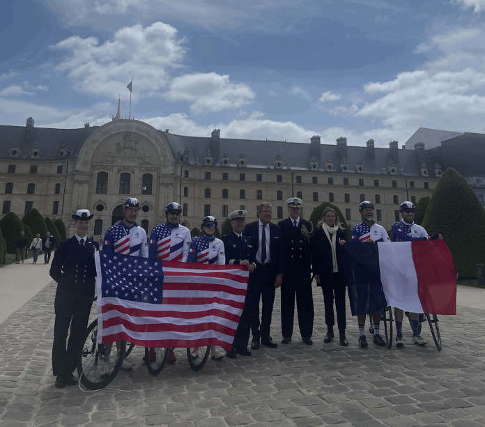 Arrivée du défi Chesapeake 2025 à l’hôtel des Invalides, à Paris